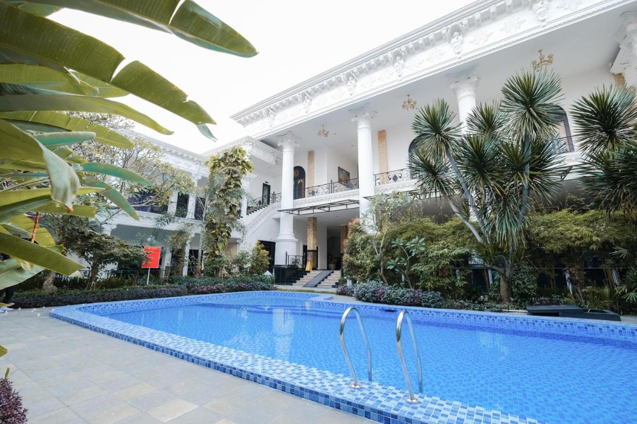 The Grand Palace Hotel Yogyakarta Exterior foto