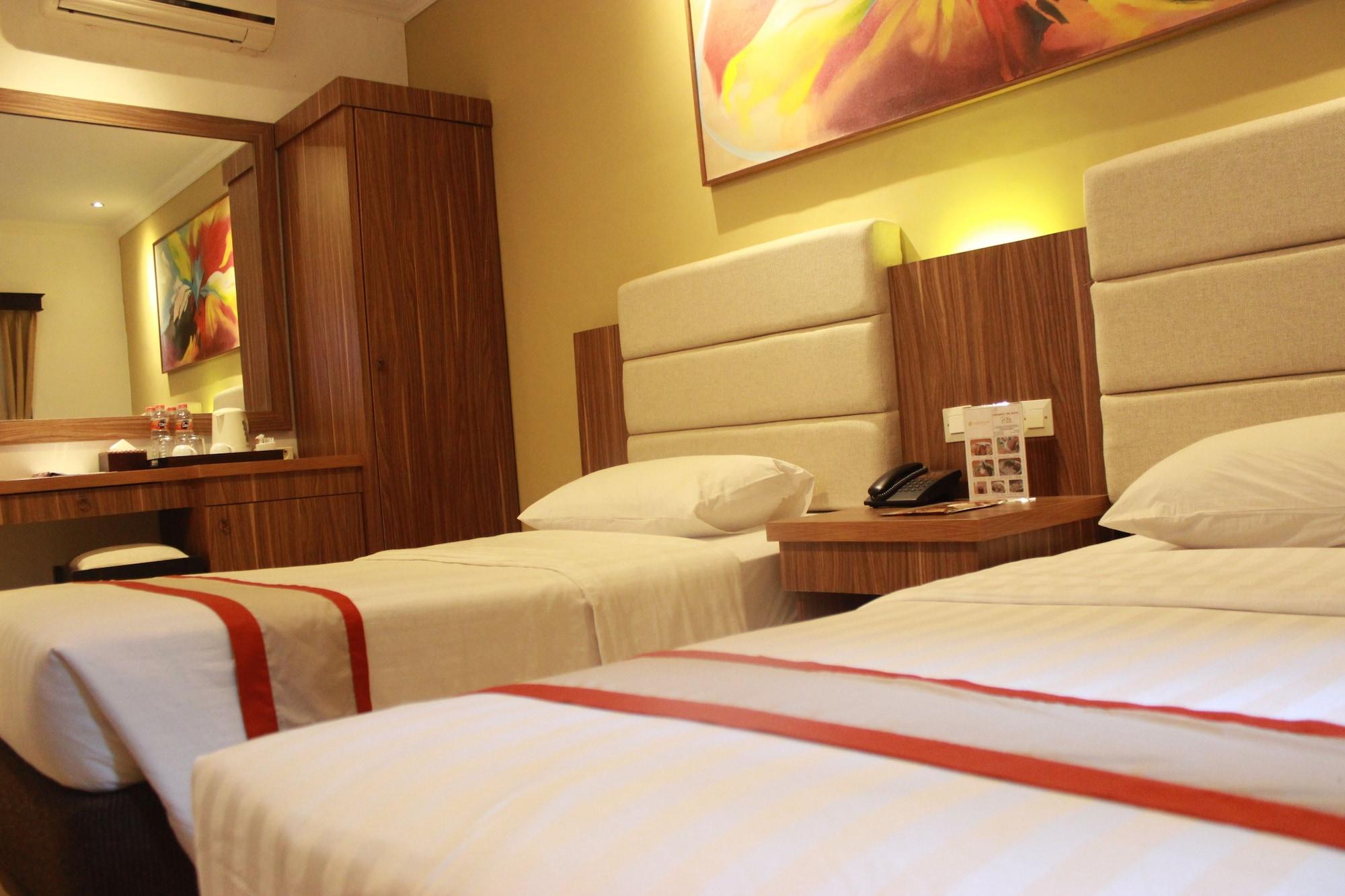 The Grand Palace Hotel Yogyakarta Exterior foto