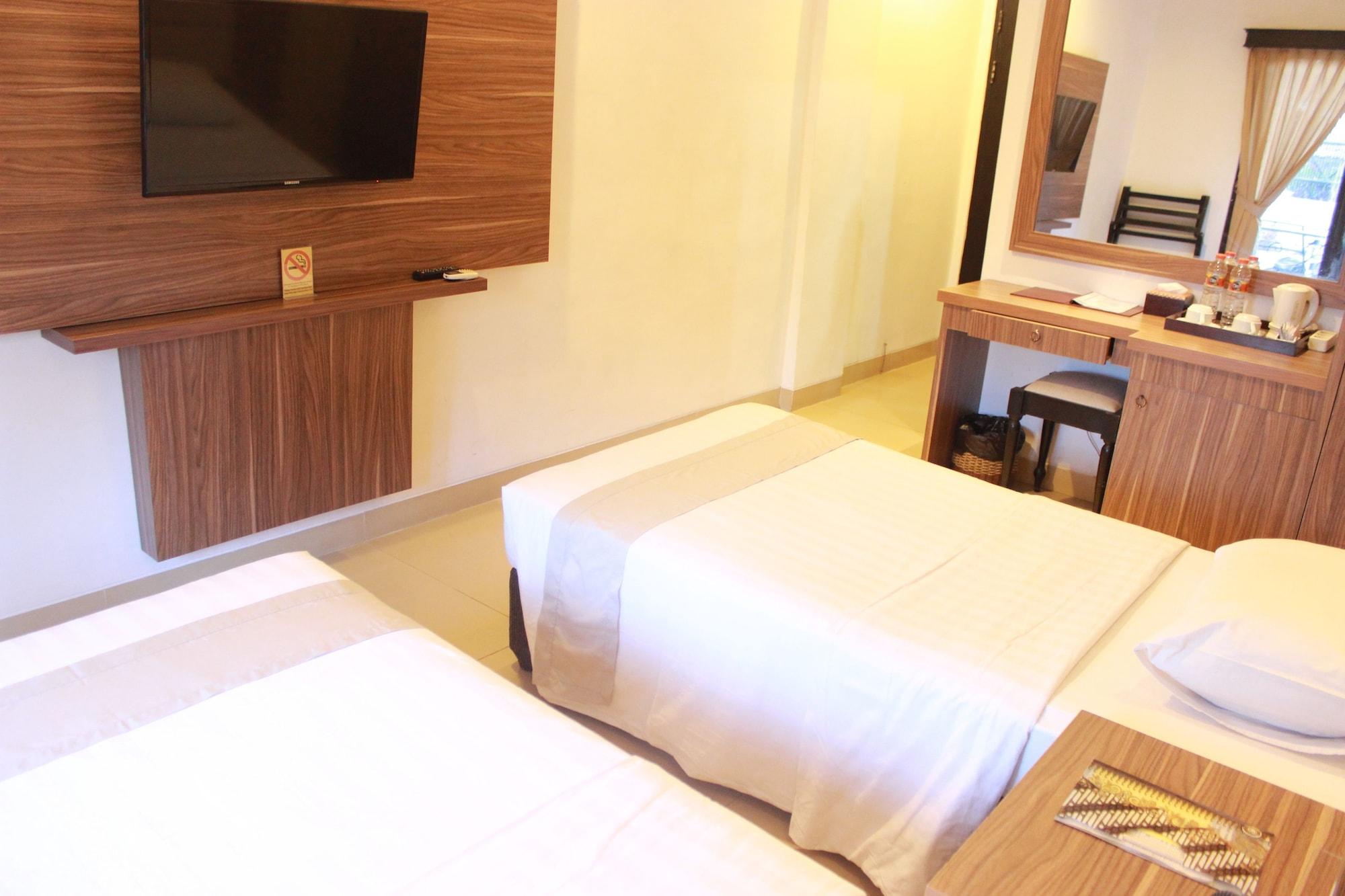 The Grand Palace Hotel Yogyakarta Exterior foto