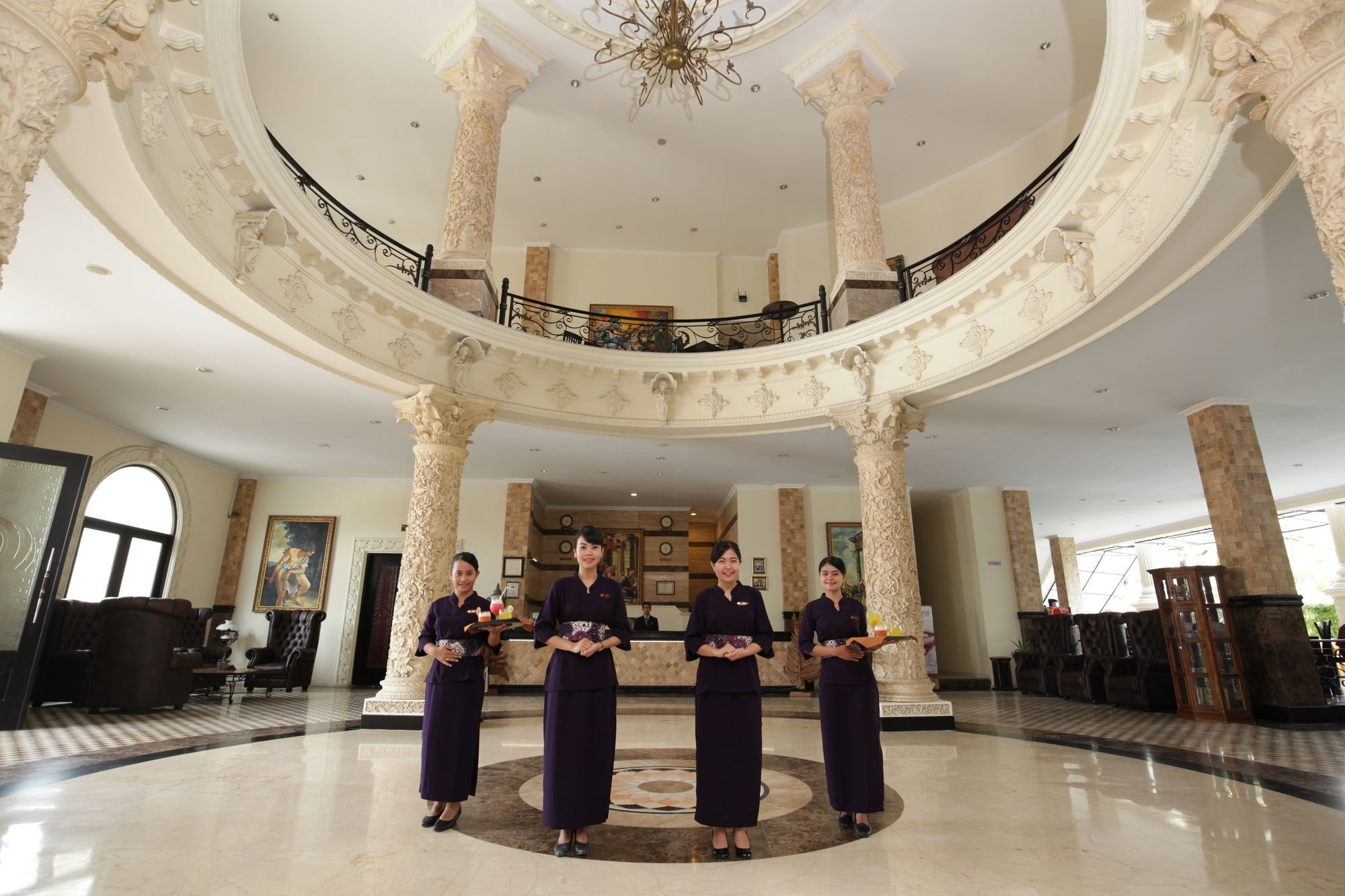 The Grand Palace Hotel Yogyakarta Exterior foto